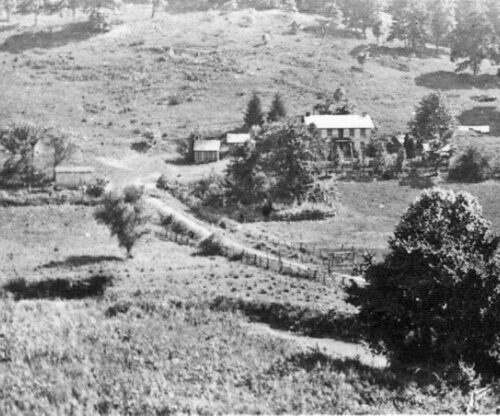 Old Picture of the Kennedy Stone House